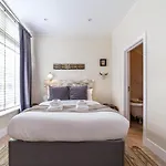 Bright Groundfloor 3Br Flat, Brockley, Se London