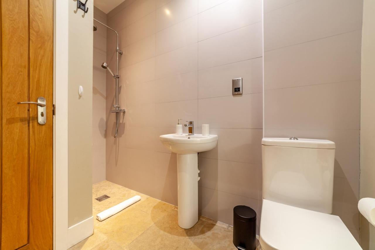 Bright Groundfloor 3br Flat, Brockley, Se London